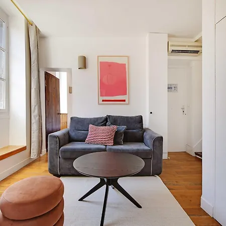 Spacious Duplex - 2br 6p - Le Marais Apartment Paris
